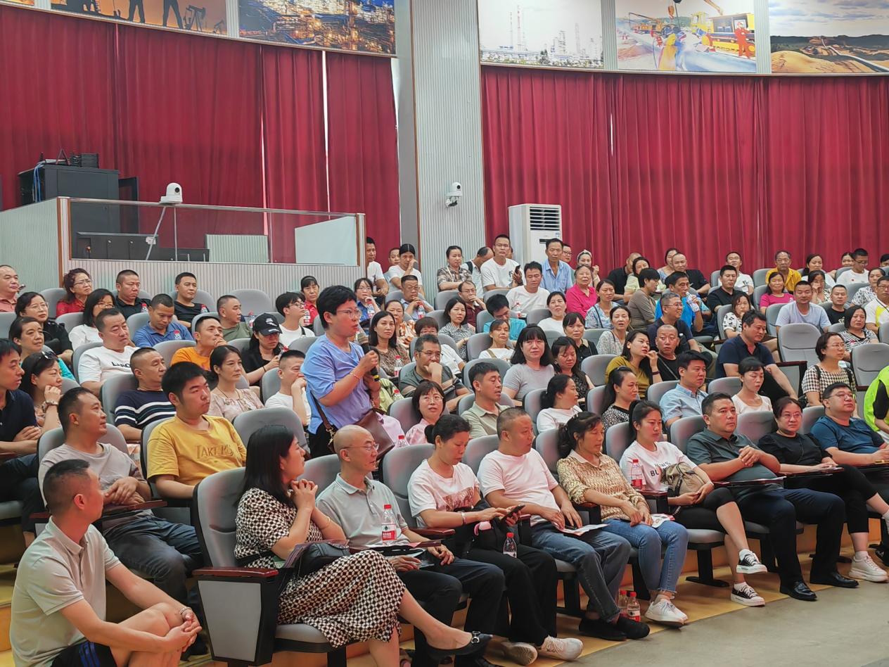 f18bd72f295e93fb74dec8b61e18a70