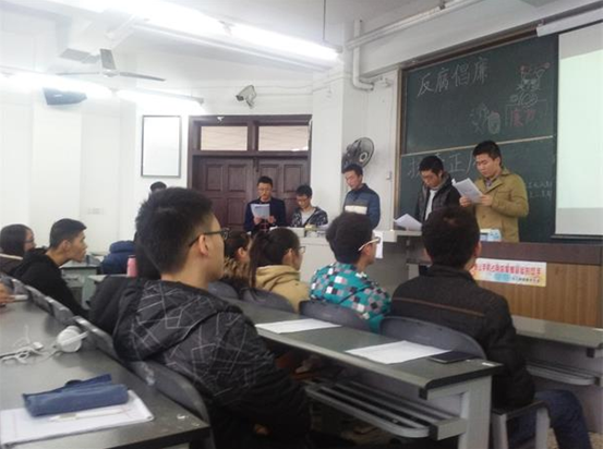 圖為小品表演