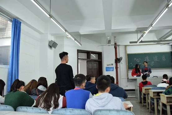 說明:回答問題