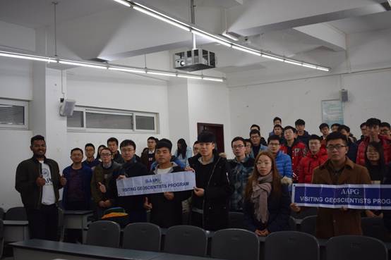 說明:C:\Users\Administrator\Desktop\新聞部\2017-12-14 李彥鋒 吳穎 AAPG講座\講座\DSC_1801.JPG