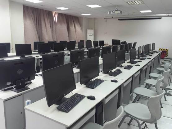 說明: E:\西南石油大學文件夾\藝術學院教室圖片\dell機房.jpg