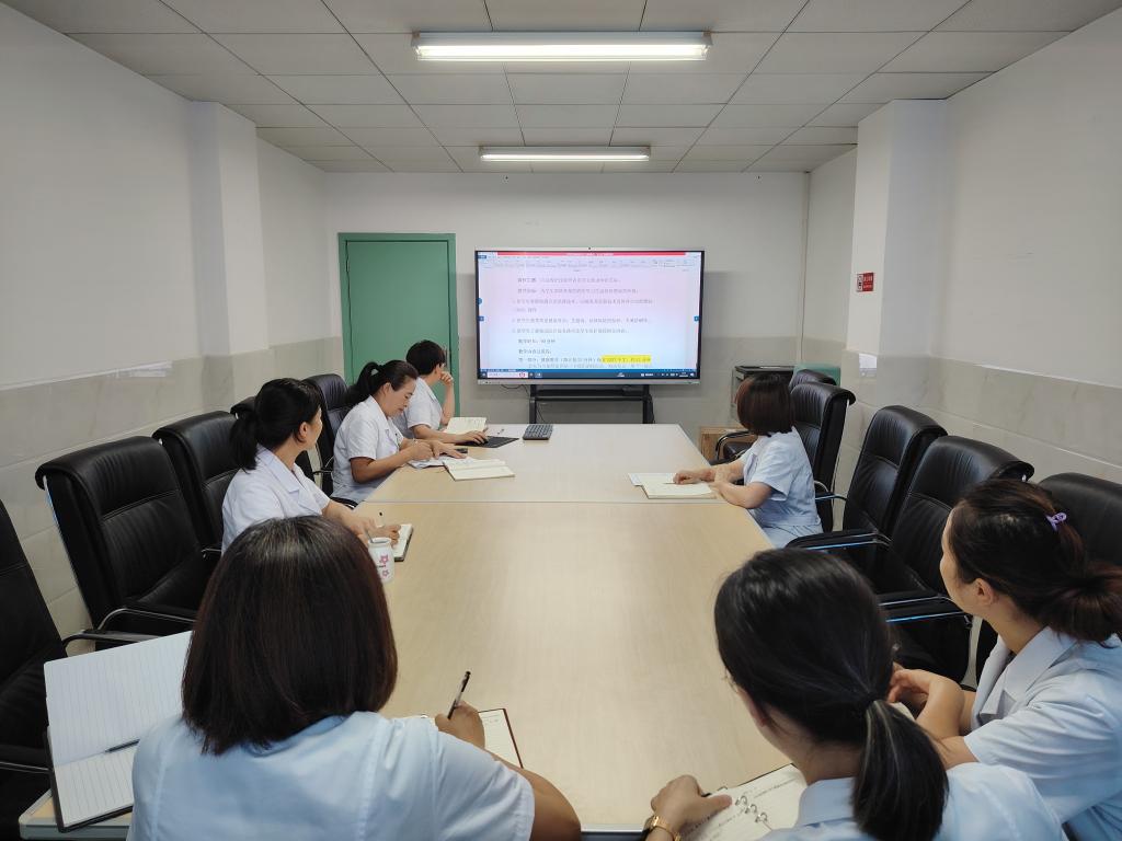 ad3d9651a087846fda80b2d94fab129.jpg ad3d9651a087846fda80b2d94fab129.jpg