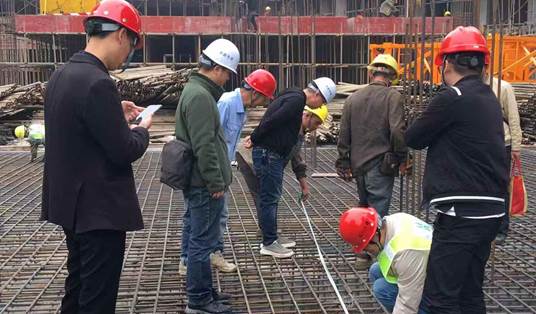 說明: e132fee591da7ac2a52810b32e134e0