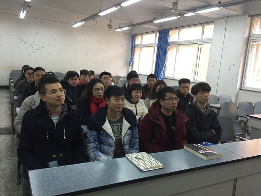 支部成員參加組織生活