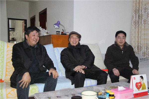 慰問老教師劉秉中