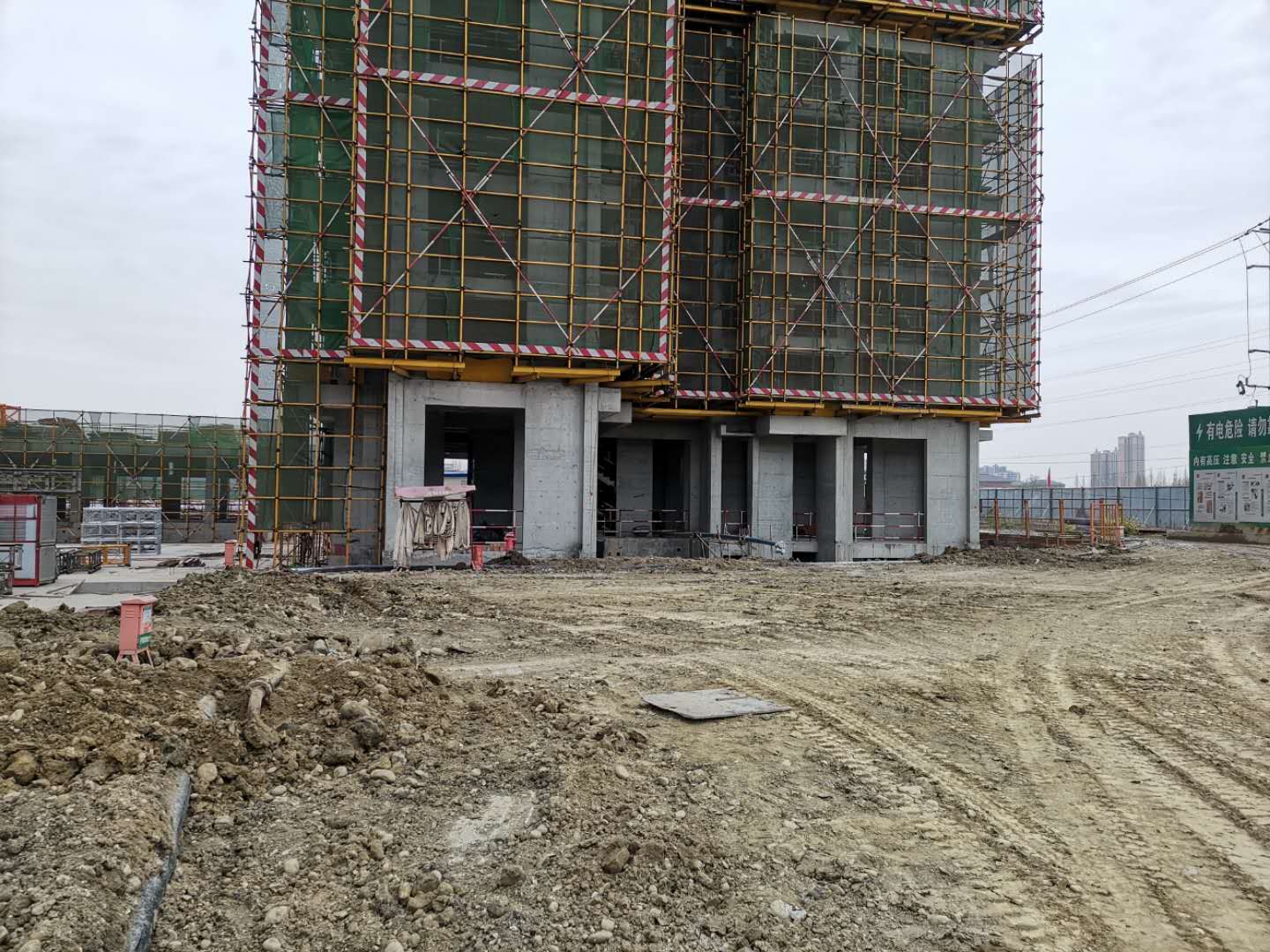 說明: eefad87cb2634acc818b93ff45899d6