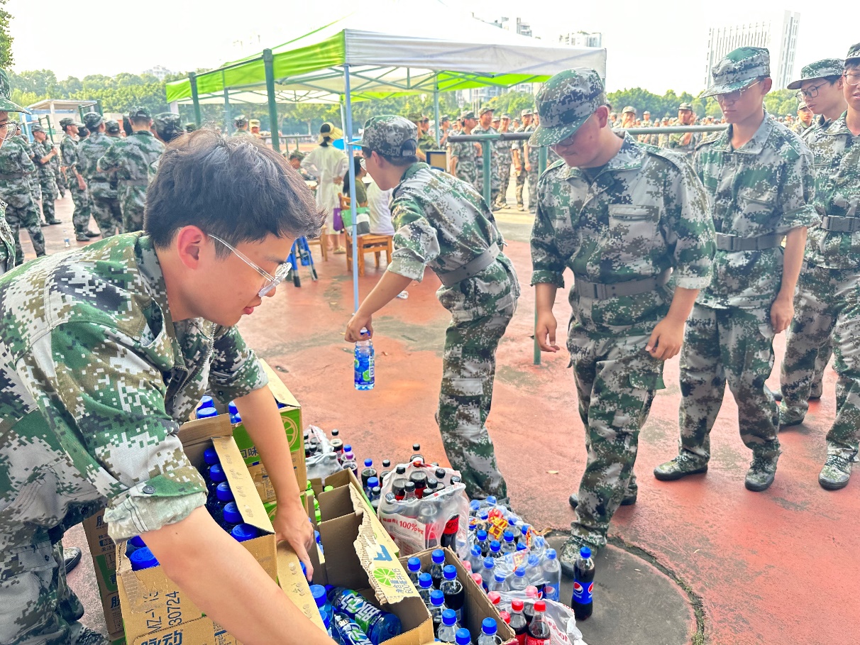 img_v2_c8e47e41-372f-42c9-b3ad-07abfea08b2g