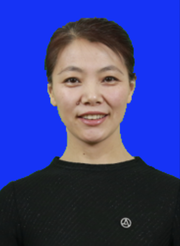 穿黑色衣服的人描述已自動生成