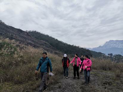 說(shuō)明: C:\Users\Administrator\Desktop\新建文件夾\范存輝+姜照勇剖面照片\IMG_20191201_102602.jpg 說(shuō)明: C:\Users\Administrator\Desktop\新建文件夾\范存輝+姜照勇剖面照片\IMG_20191201_102602.jpg