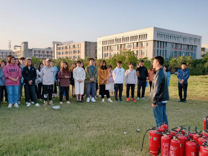 95fd8af6ceae3df4c11bf20aa91f874