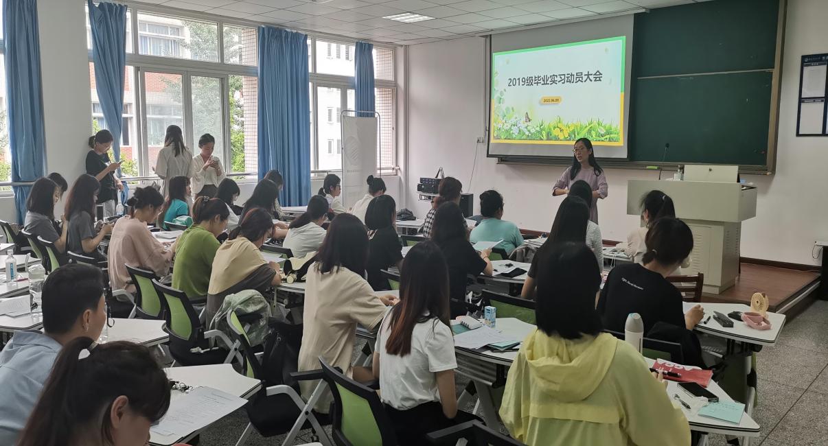 YRFG9`W0JY1M6RC(0OMZ1RD