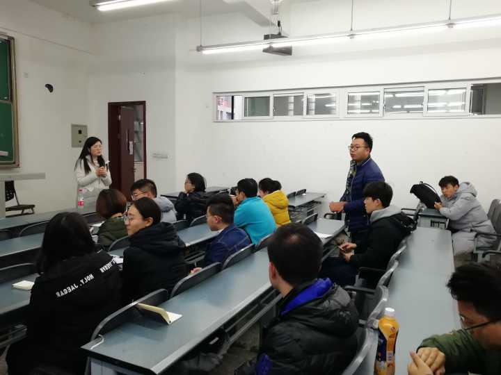 圖三:各協會會長認真聆聽