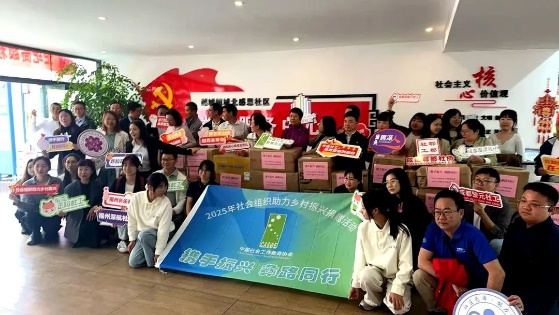 https://mmbiz.qpic.cn/mmbiz_jpg/9lNnh2ebK1Z0QTD0icicqC7V5FmwVzoYnAQ8q74hiczOJ9nBegBGTcmbxzcG3LGPED81e1EED3QJB0POJUmichHmMQ/640?from=appmsg&wxfrom=13&tp=wxpic