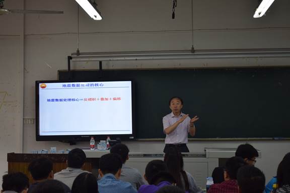 說明:C:\Users\你說什么\Desktop\zp\DSC_0241.JPG