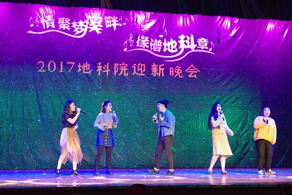 歌曲串燒《勁歌金曲》