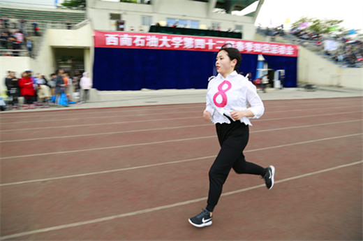 http://zq.swpu.edu.cn:8080/_vsl/D3B56EE8FF8C05D9CD71CAD8D3C794AA/5A13A815/F9FE