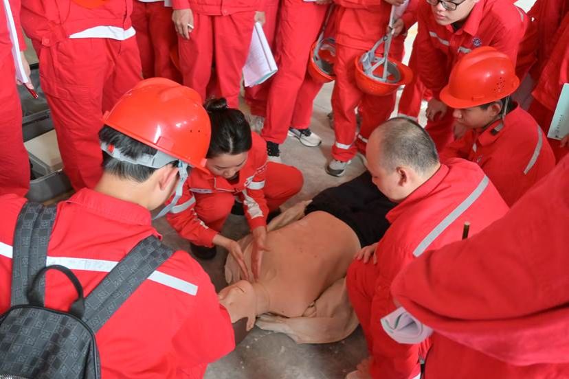 2435bf5d318ca12efb898240e4bbad6