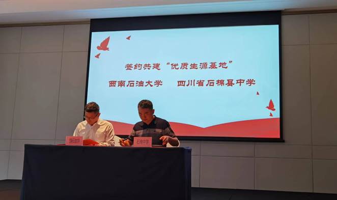 a51d78bd3da42dfa120b39acc0909fa