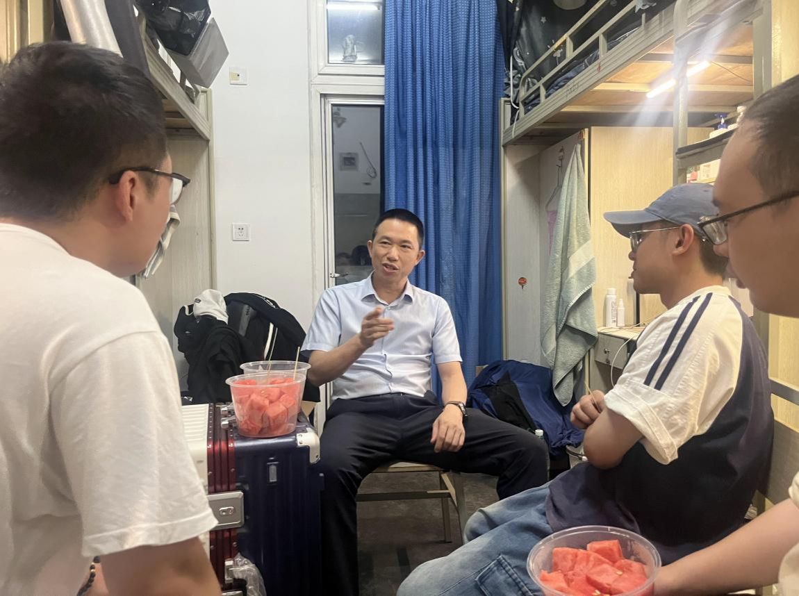 img_v3_02na_056c80be-9af0-4790-adef-91e4e798515g