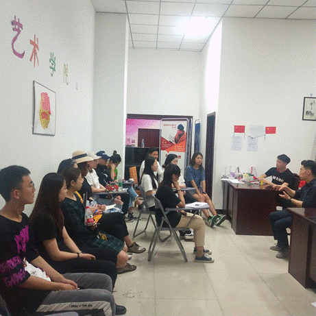 2019-04-23 22:43:49.774000